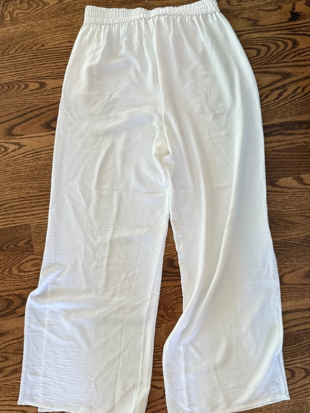 Michael Kors White Crinkle Wide Leg Pants M with side slit